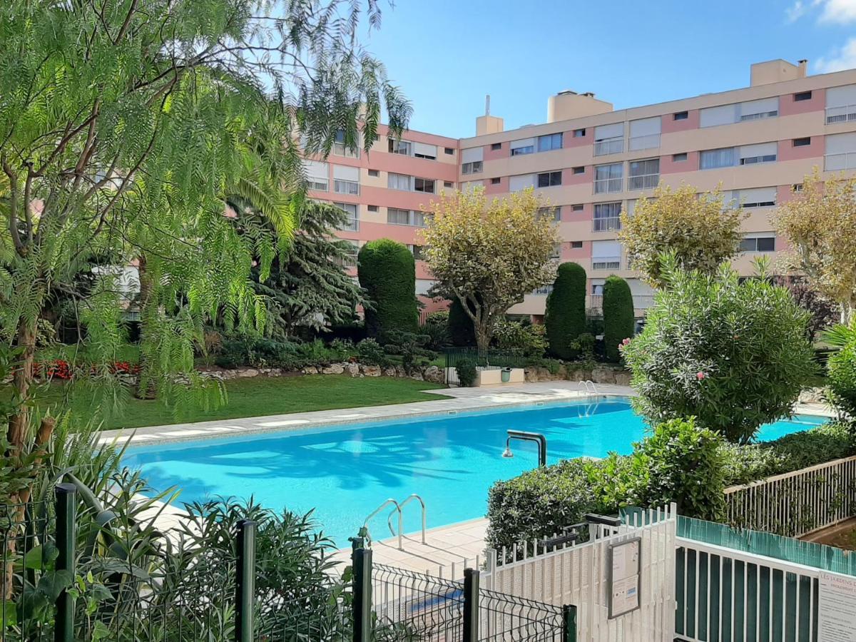 Design loft Studio 4 places piscine et parking Vallauris Extérieur photo